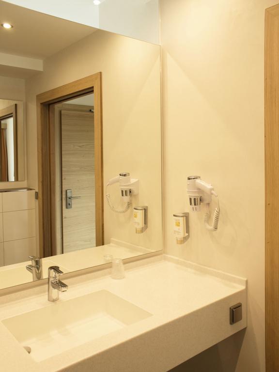 Alpenflair Hotel Buchloe Kamer foto
